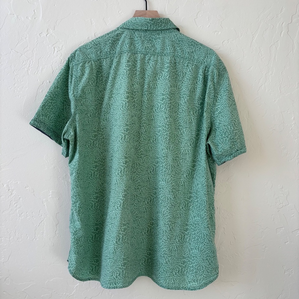 LL Bean Lakewashed Camp Shirt, Men's XL Clover Green, Organic Cotton - Picture 2 of 7